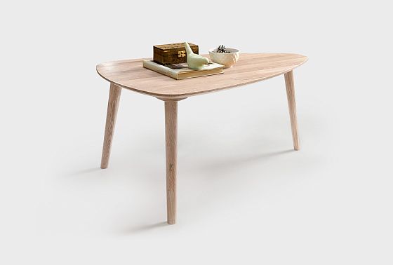 Стол журнальный "Art Collection" 70 (капля) массив дуба 3