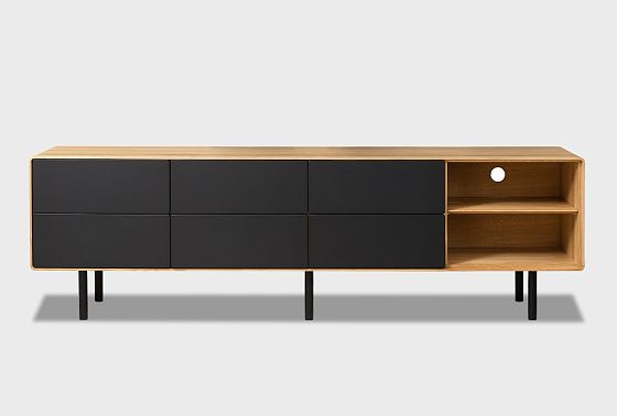 Тумба под ТВ высокая "Норман" 4 с нишей (правая) массив дуба, МДФ, металл 7