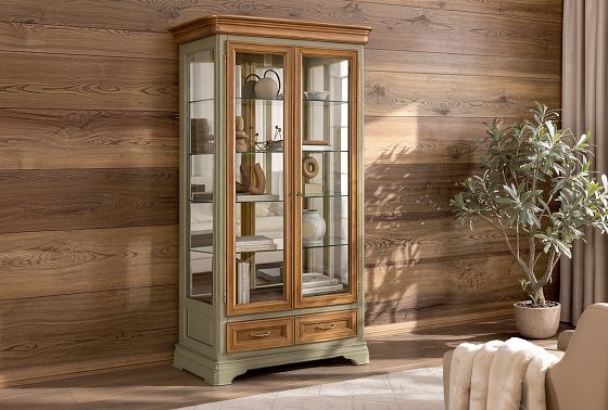 Шкаф с витриной 2-х дверный "Оливия" массив и шпон ольхи 6