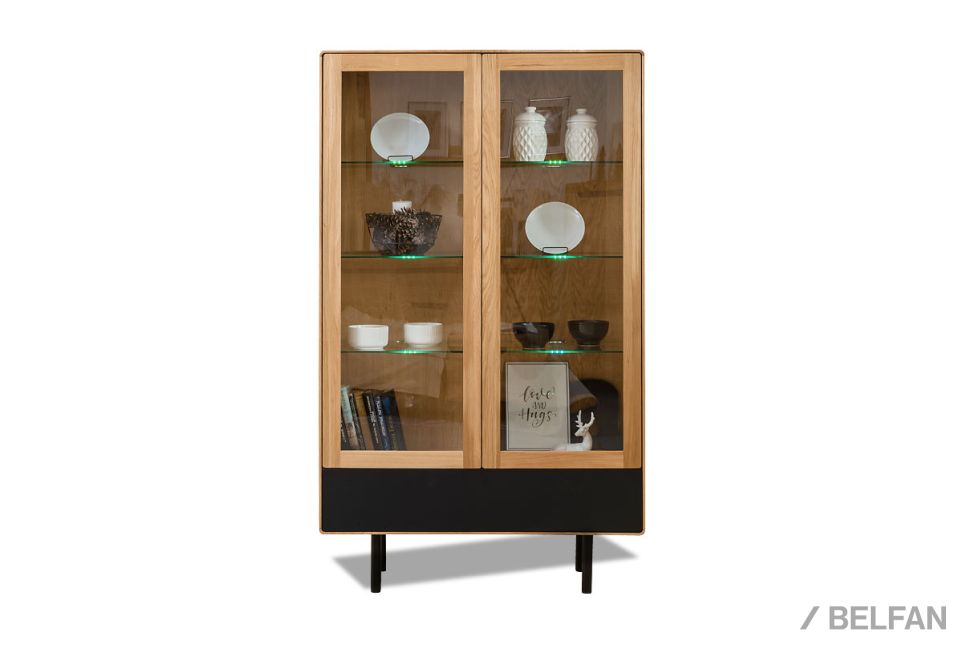 Витрина 2-х дверная "Norman" массив дуба, МДФ, металл 6