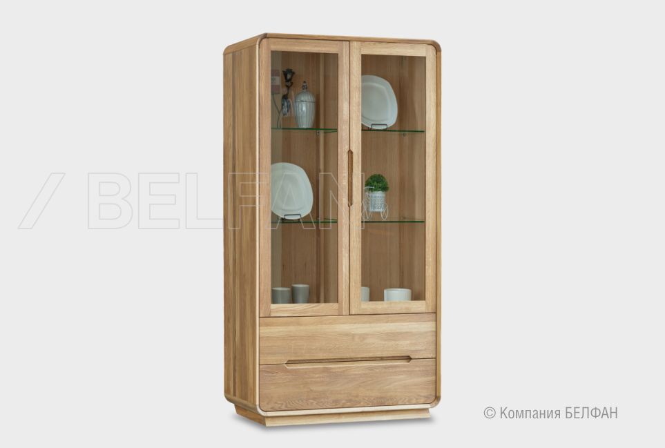 Витрина 2-х дверная "Монблан" массив дуба 1