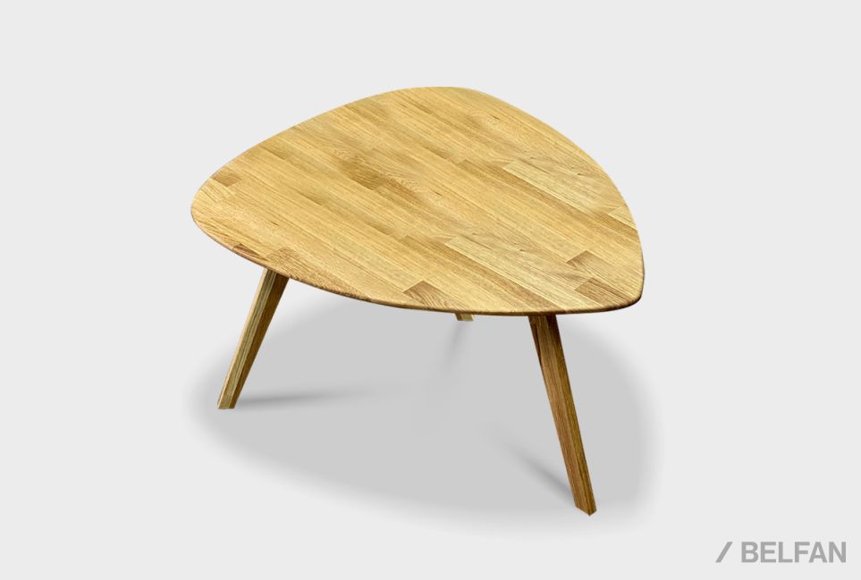 Стол журнальный "Art Collection" треугольный 265 массив дуба 1