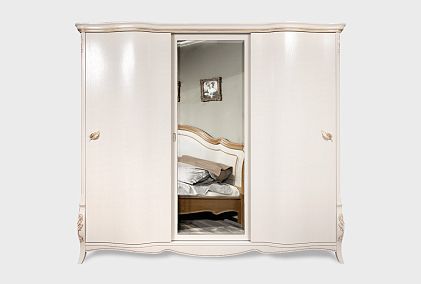 Шкаф-купе для одежды 3-х дв. "Трио" (с зеркалом)