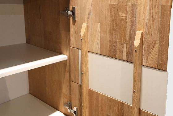 Тумба высокая "Уоллстрит" массив дуба, МДФ 3