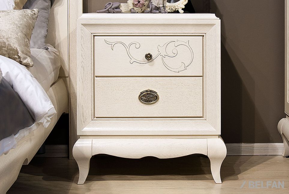 Тумба прикроватная "Соната" (декор) массив и шпон дуба 1