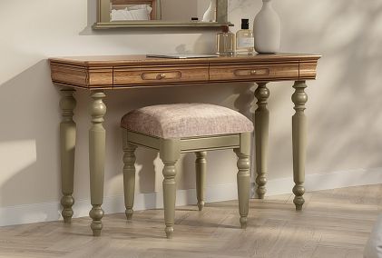 Стол туалетный "Оливия"