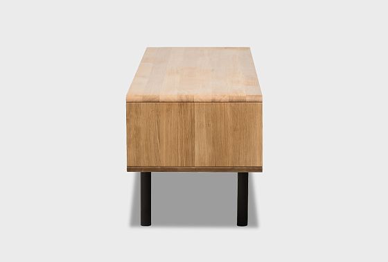 Тумба под ТВ низкая "Норман" 2 массив дуба, МДФ, металл 5