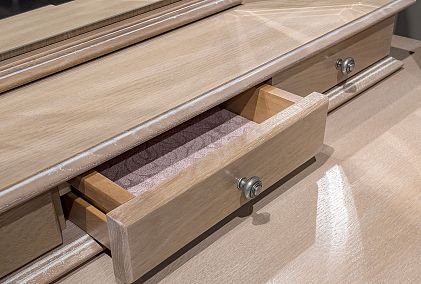 Стол туалетный "Тэфи"