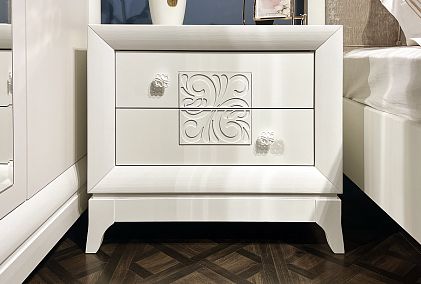 Тумба прикроватная "Sabrina"