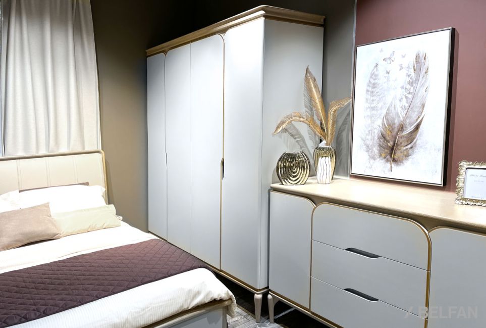 Шкаф для одежды 4-х дверный "Алекса" массив и шпон дуба, МДФ 4