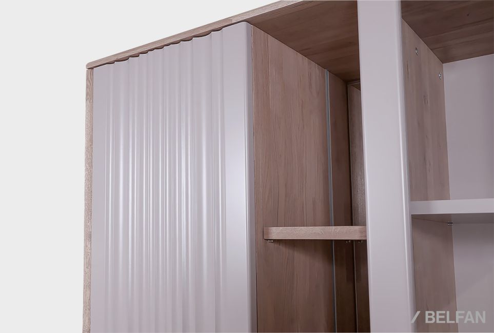 Витрина 2-х дверная "Меридиан" с нишей (комбинированная) массив дуба, МДФ 3