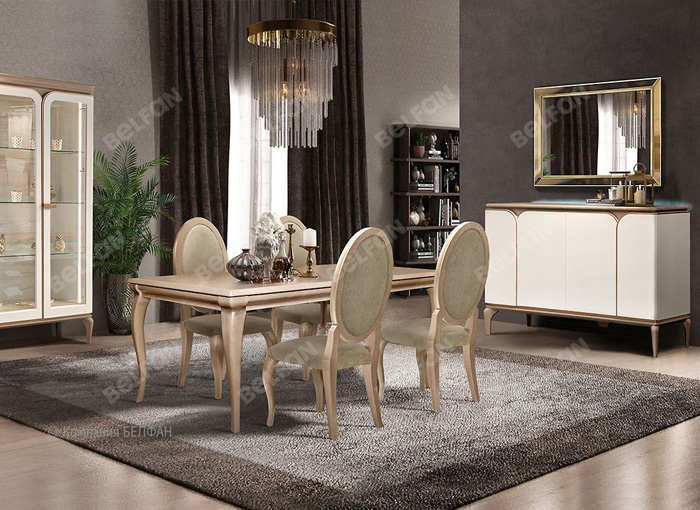 зеркала в интерьере гостиной