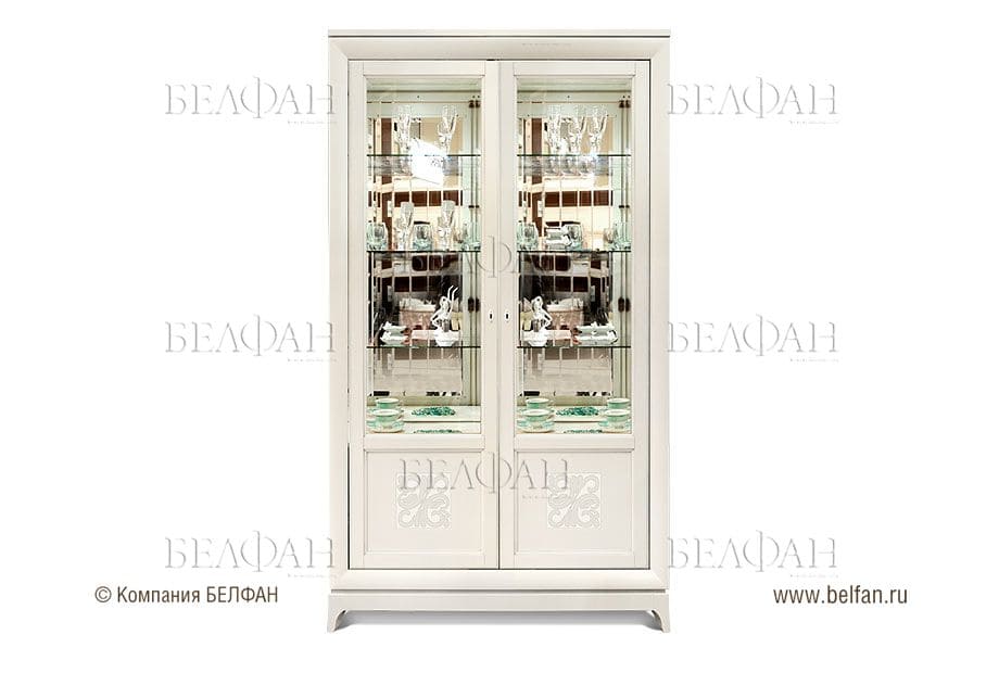 Что можно хранить в шкафу-витрине Что можно хранить в шкафу-витрине
