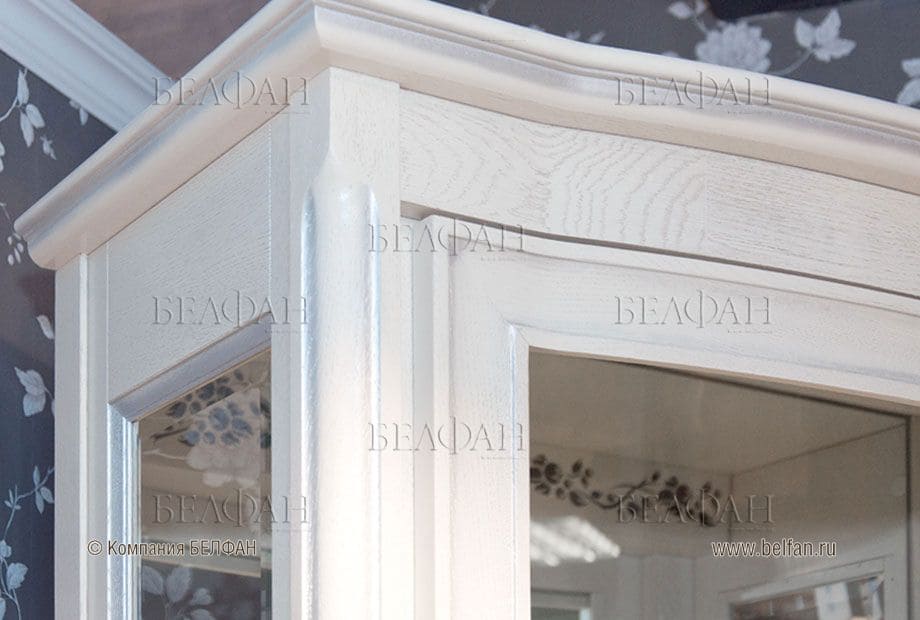 Особенности шкафа-витрины  Особенности шкафа-витрины