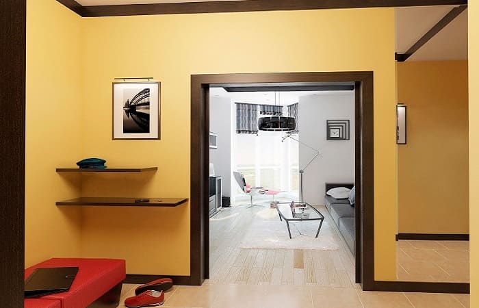 Прихожая в теплых тонах_отделка