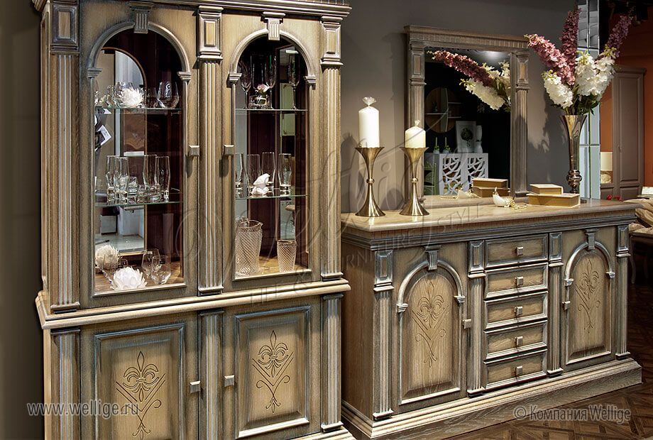 osobennosti2_shkaf-vitrina_v_stile_provanc