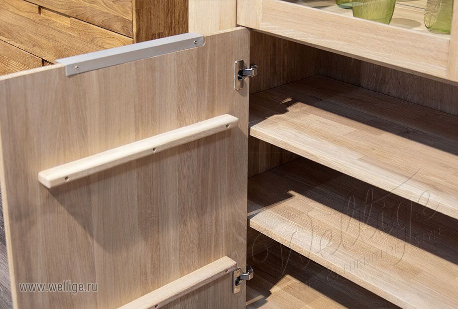 Буфет из массива натурального дерева Буфет из массива натурального дерева