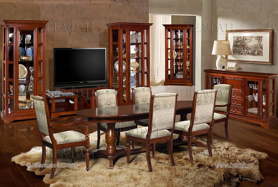 Чем наполнить классический шкаф-витрину в гостиной Чем наполнить классический шкаф-витрину в гостиной