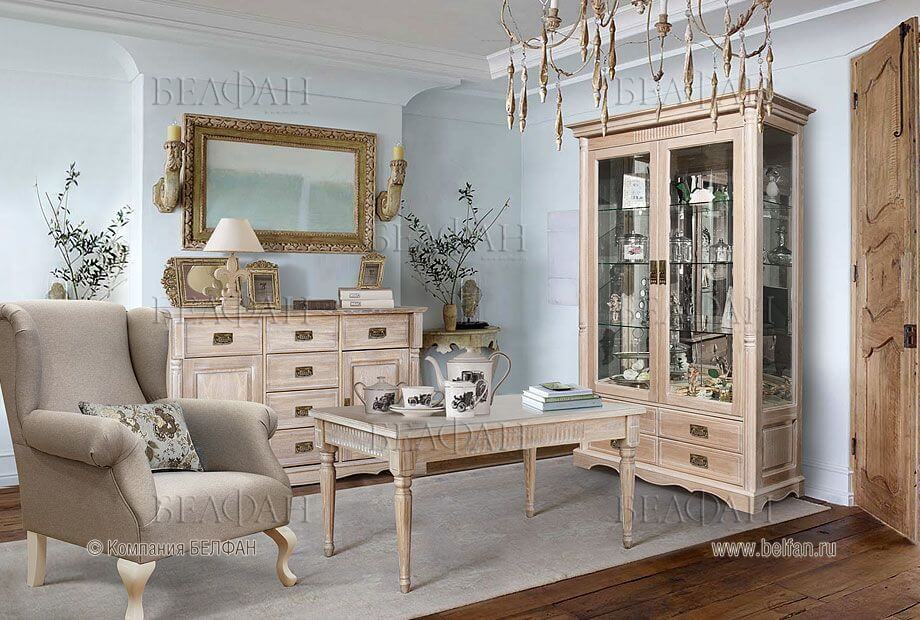 Месторасположение маленького журнального столика