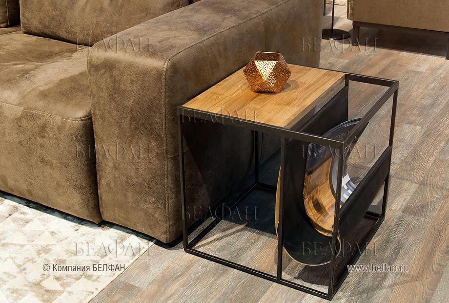 Журнальный столик