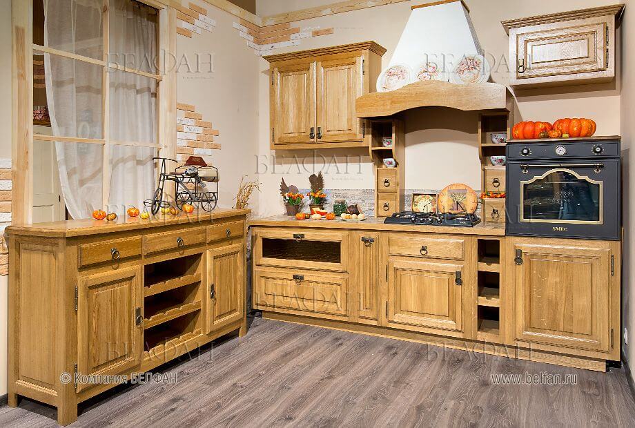 Интерьер кухни бежево-коричневого цвета Интерьер кухни бежево-коричневого цвета