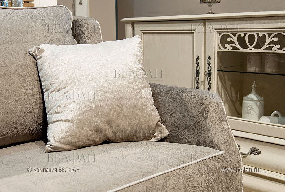 Сочетание светло-бежевого с темно-бежевым Сочетание светло-бежевого с темно-бежевым