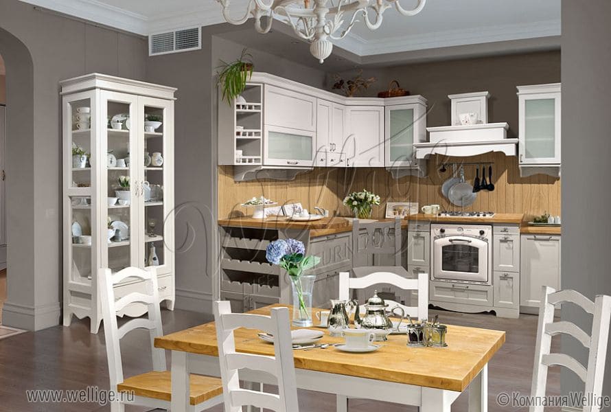 Обеденный стол Обеденный стол