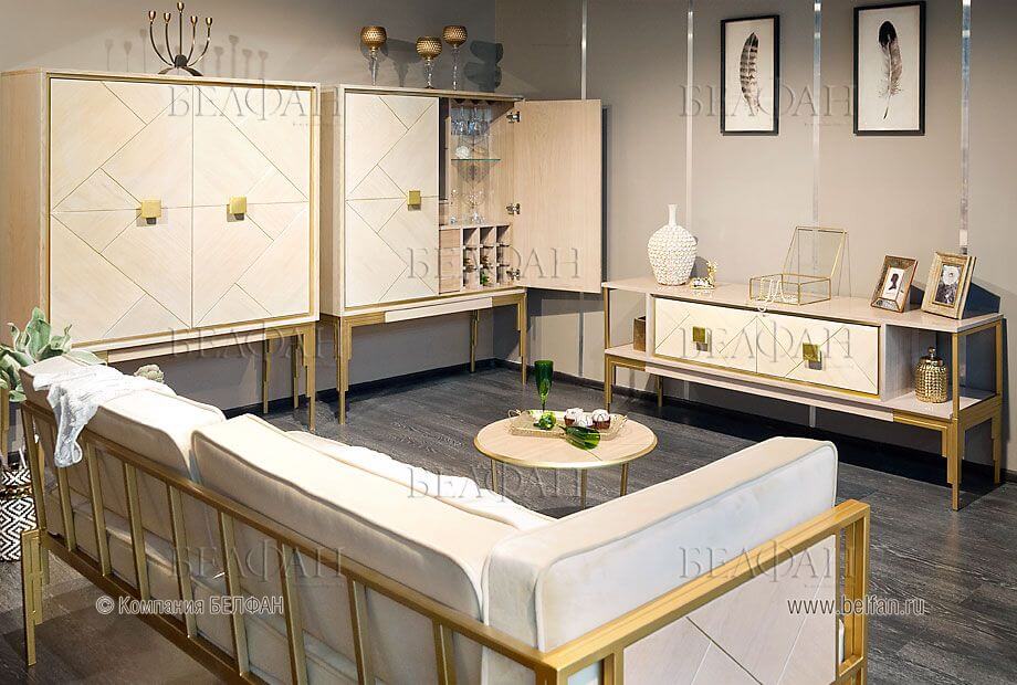 Освещение в маленькой гостиной