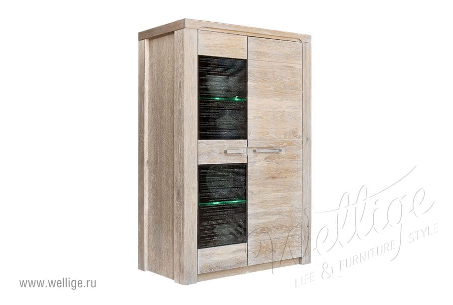 Шкаф с витриной двухдверный низкий «стромберг» Шкаф с витриной двухдверный низкий «стромберг»