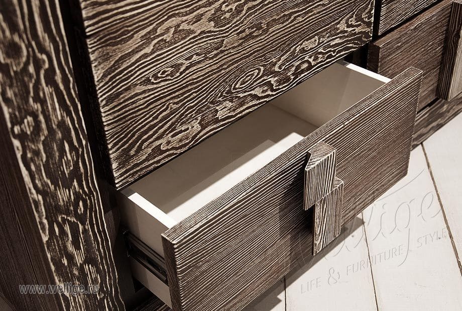 Мебель из массива сосны - критерии выбора Мебель из массива сосны