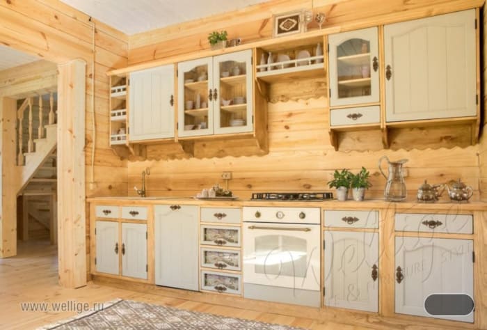 Кухонная мебель из натурального дерева Кухонная мебель из натурального дерева