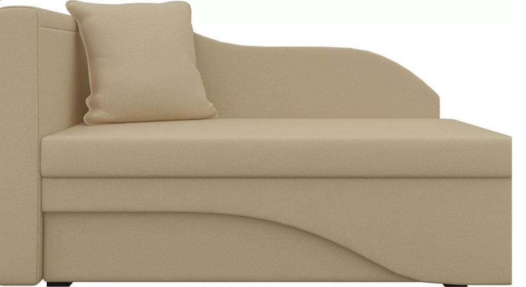 Диван в светлых тонах