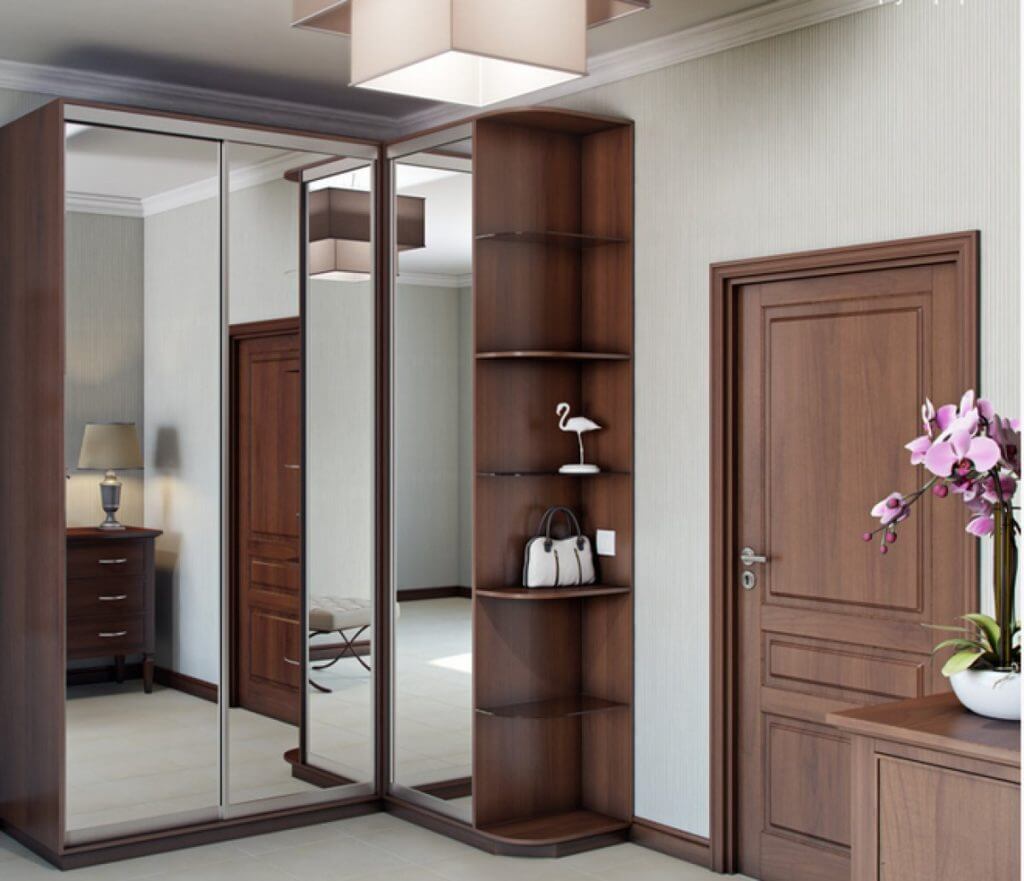 Угловой шкаф