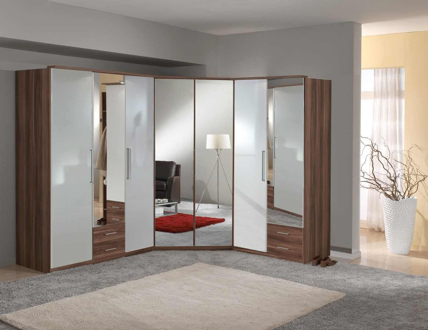 Трапециевидные шкафы